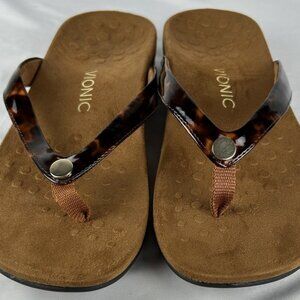 Unworn Vionic Mona Brown Tortoise Shell Print Leather Thongs Flip Flops Sz 10